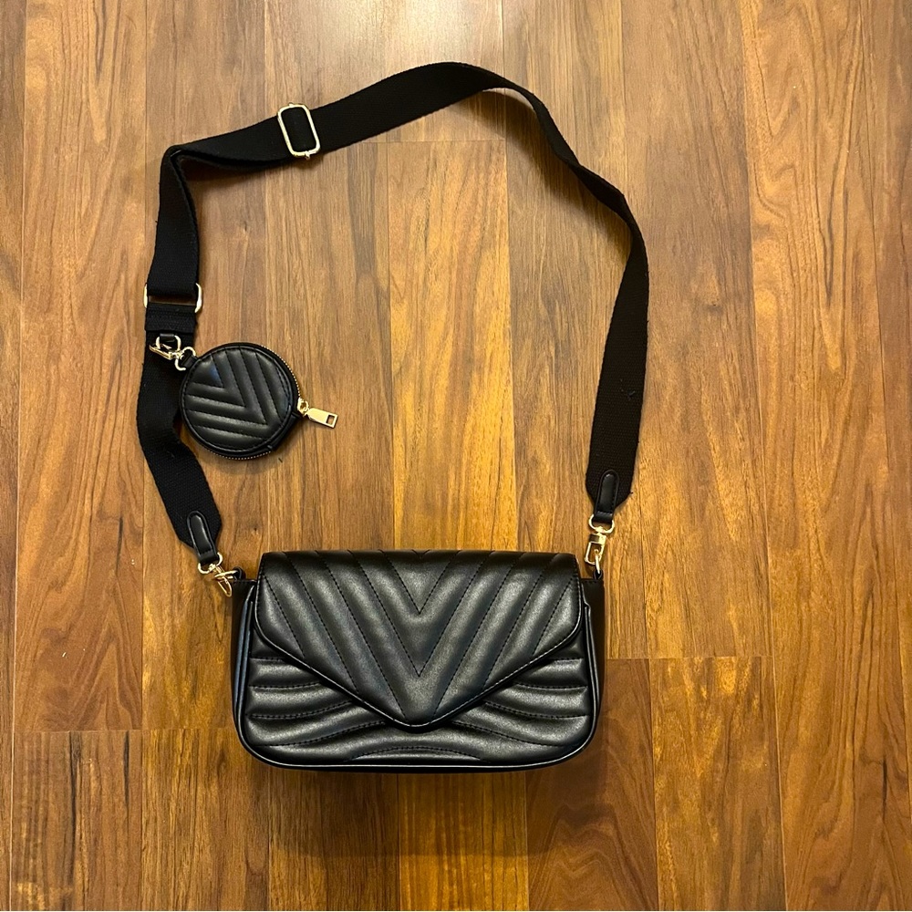 Small quilted crossbody with detachable coin purse